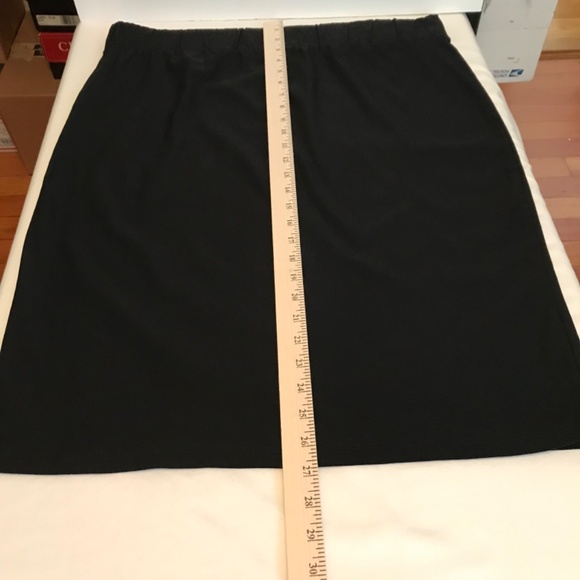 FIG & BLU Stretch Midi Skirt Black Rayon Blend Women’s Plus Size 3X - Picture 5 of 12